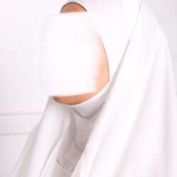 HIJAB CAGOULE INTÉGRÉ À ENFILER Hijab cagoule à enfiler pour femme pas cher mon hijab pas cher blanc